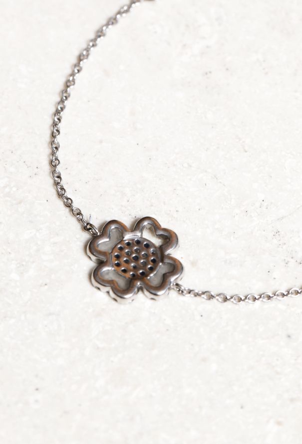 Vintage Fine Jewelry 18k Gold, Sapphire & Diamond Flower Bracelet - 4