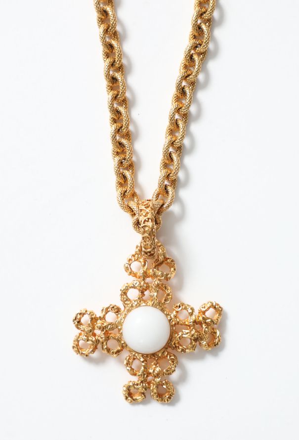 Chanel COLLECTOR 1993 Filigree 'CC' Necklace - 1