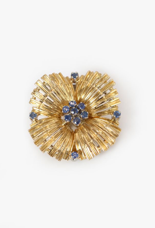 Vintage Fine Jewelry 18k Yellow Gold & Sapphire Flower Clip Earrings - 5