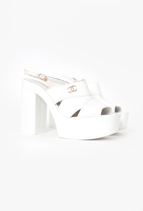 Chanel Pre-Fall 2023 Paris-Dakar Patent Platforms - 3