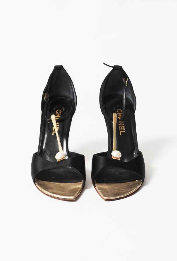 Chanel Early 2000s Metallic Pearl 'CC' Sandals - 3