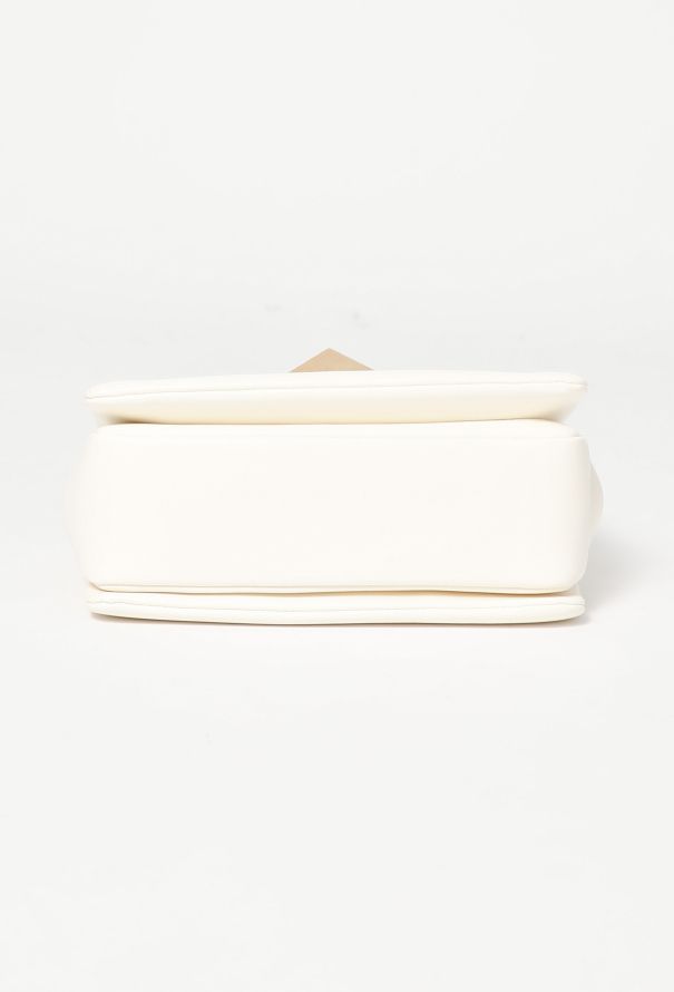 Valentino S/S 2022 One Stud Shoulder Bag - 8