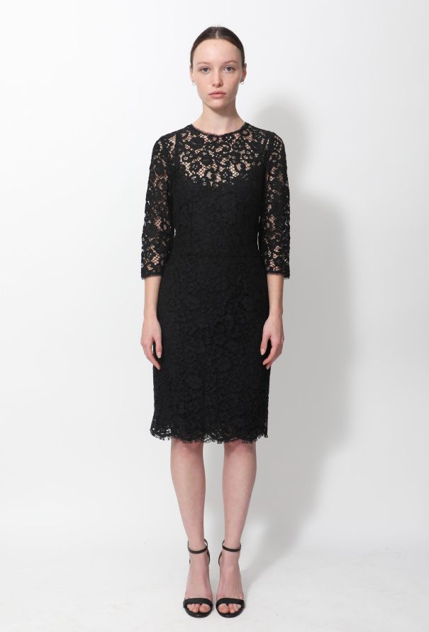 Dolce & Gabbana Classic Lace Shift Dress - 1