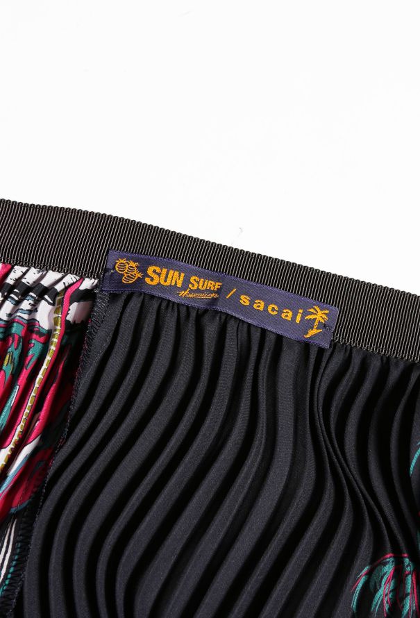 Sacai S/S 2020 x Sun Surf Pleated Skirt - 6