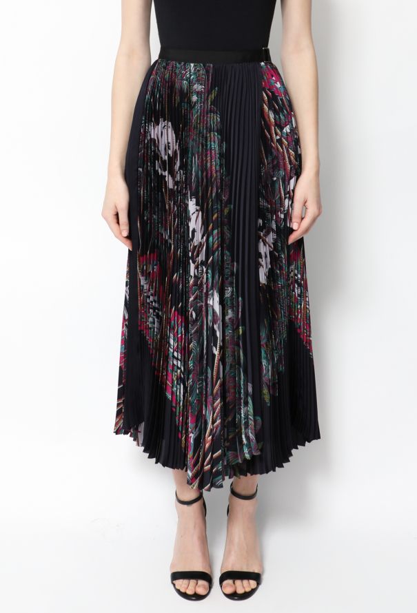 Sacai S/S 2020 x Sun Surf Pleated Skirt - 4