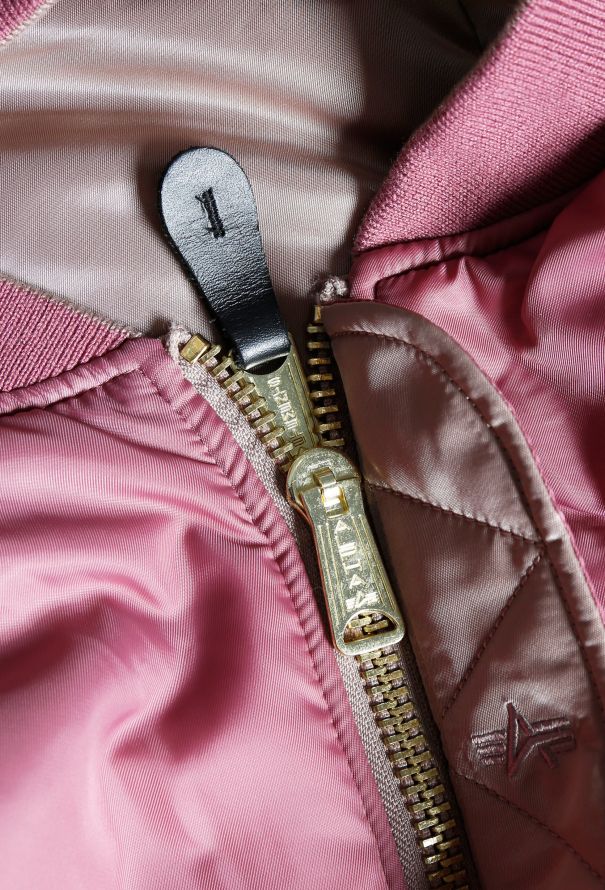 Vetements F/W 2018 x Alpha Industries Reversible Bomber - 10