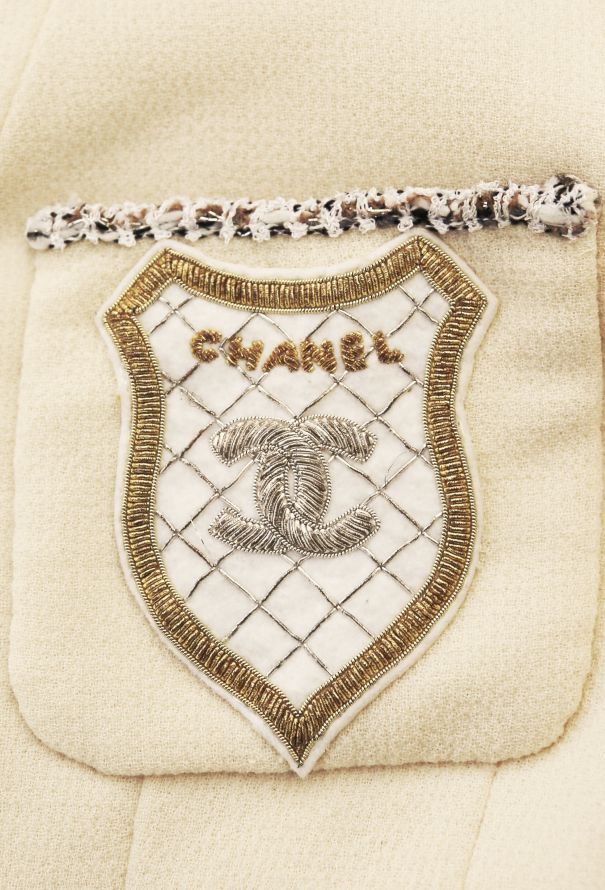 Chanel COLLECTOR Resort 2005 Collegiate Blazer - 9