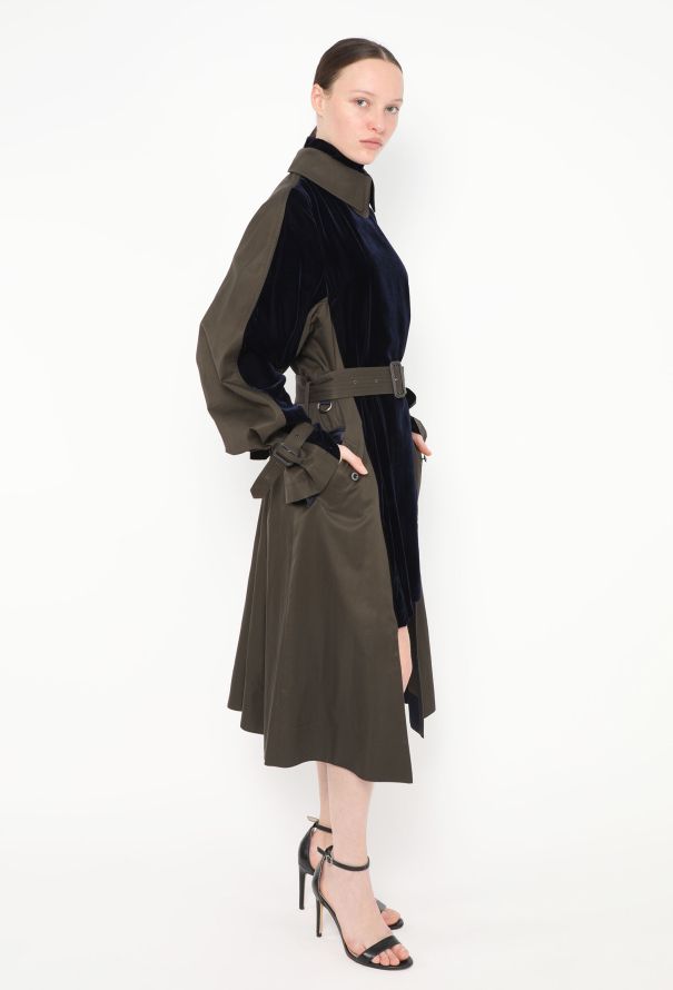Sacai F/W 2021 Belted Velvet Trench Dress - 4