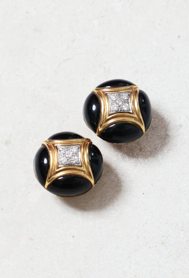 Van Cleef & Arpels 18k Gold, Onyx & Diamond Clip on Earrings - 2