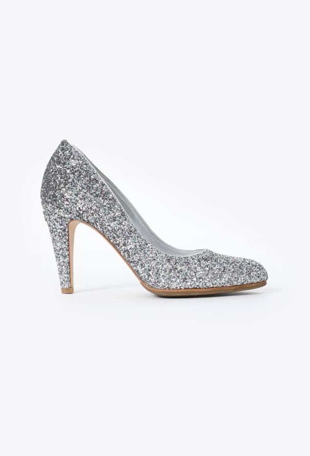 Chanel 2023 Silver Leather Iridescent Glitter Pumps - 1