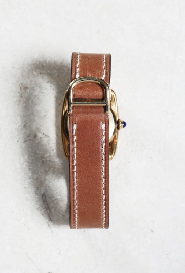 Cartier 1969 Incurvé 18k Gold Tank Watch - 10