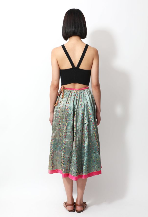 World Treasures Vintage Floral Embroidered Skirt - 4
