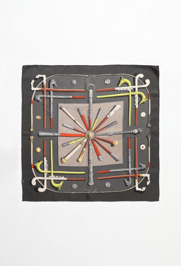 Hermès Cannes & Pommeaux' Silk Carré 42cm - 1