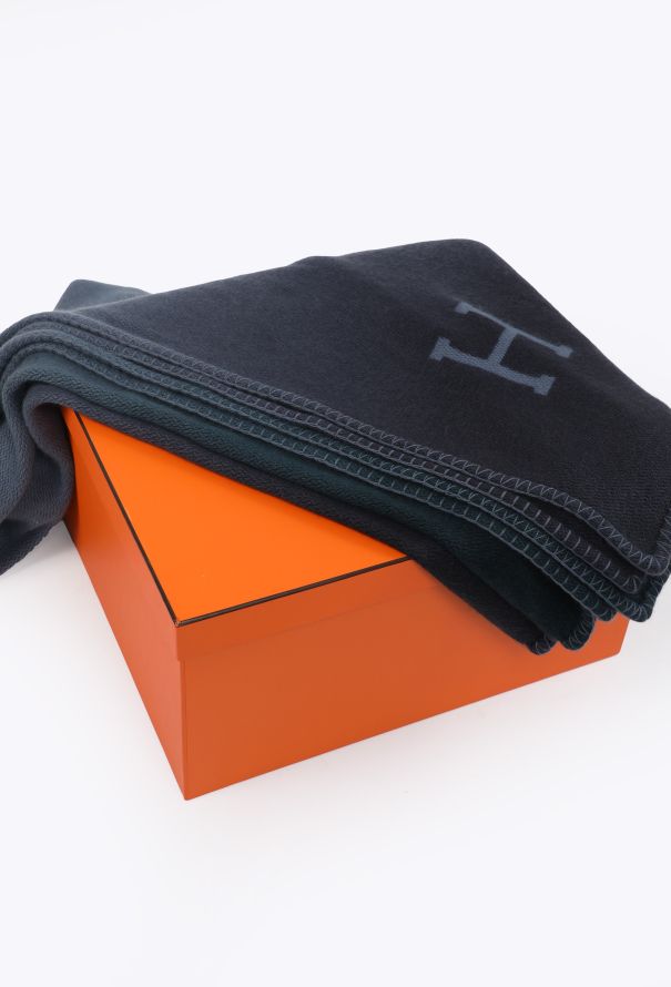 Hermès 2025 Ombré Hand-made 'Yack'n'Dye' Blanket - 4