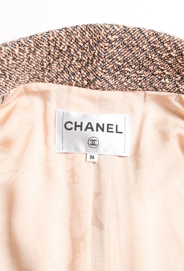 Chanel 2018 'CC' Bouclé Coat - 5