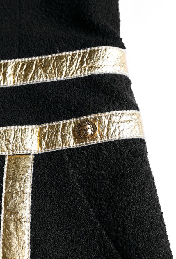 Chanel Pre-Fall 2019 Bouclé Trim Dress - 7