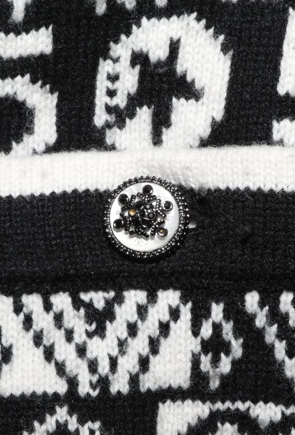 Chanel 2019 Graphic N°5 Cashmere Cardigan - 6