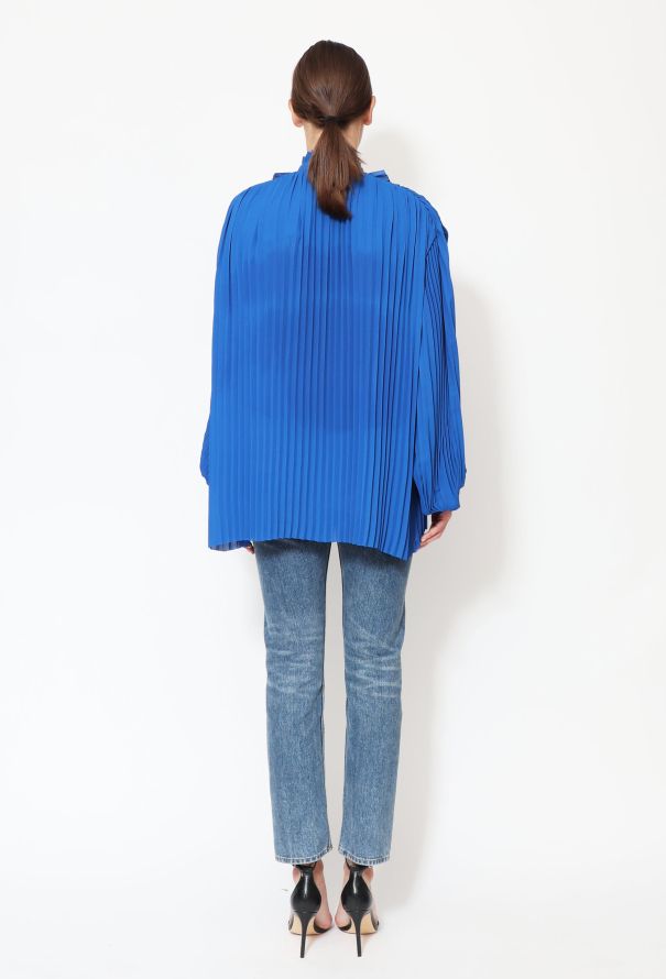 Balenciaga Resort 2017 Pleated Cut-Out Blouse - 6