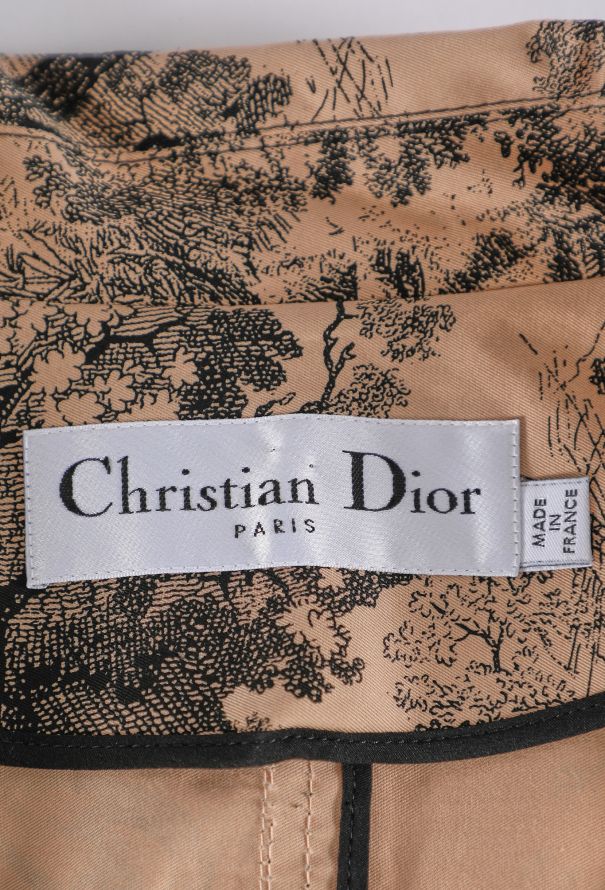 Dior Toile de Jouy Trench Coat, Resort 2019 - 7
