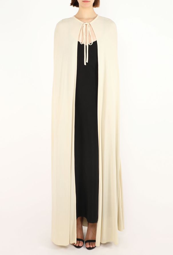 Azzaro Floor-Length Jersey Cape, 1971 - 4