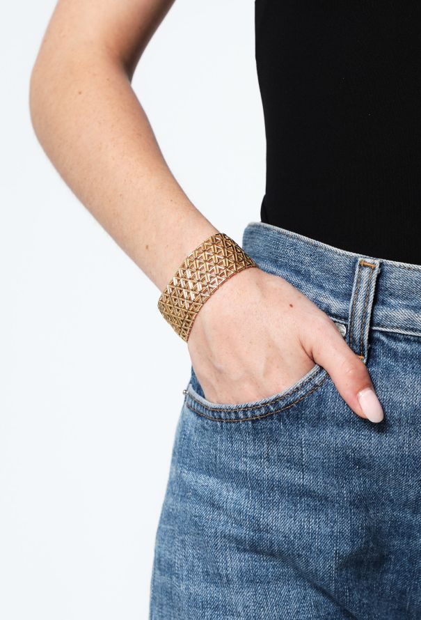 Louis Vuitton 18k Yellow Gold Volt Mesh Bracelet - 2