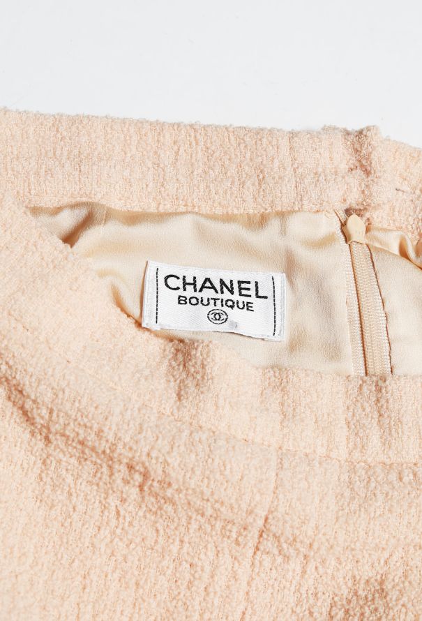 Chanel Vintage Peach Bouclé Skirt - 4