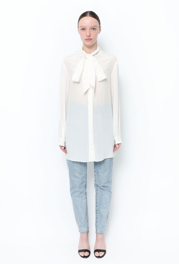 Valentino F/W 2019 Galaxy Rose Lavallière Blouse - 4