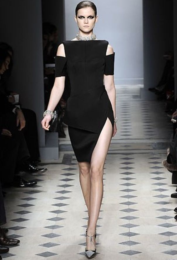 Balenciaga Collector F/W 2008 Structured Dress - 2