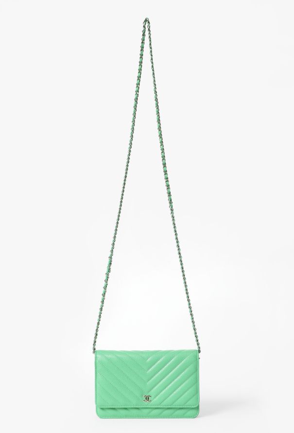Chanel Green Caviar Chevron Wallet On Chain Bag - 1