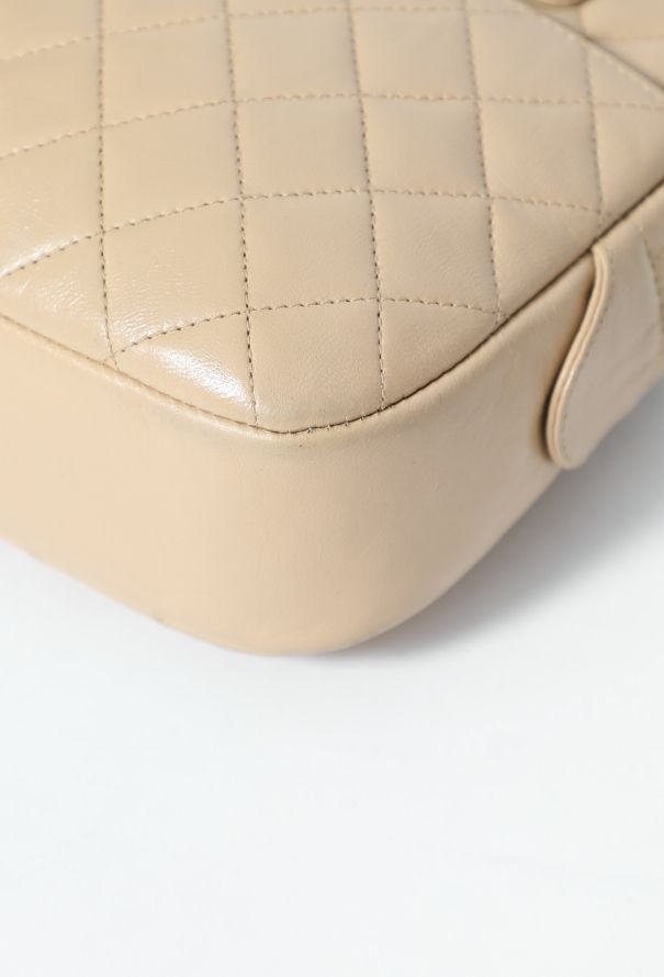 Chanel '90s Quilted Camera Bag - 10