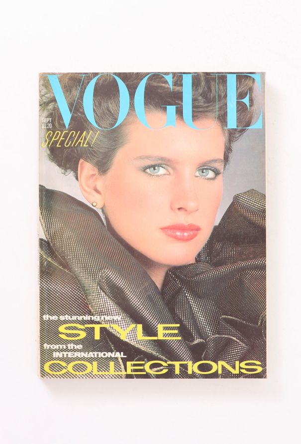 VOGUE UK 1982 Patrick Demarchelier Fashion Trio - 5
