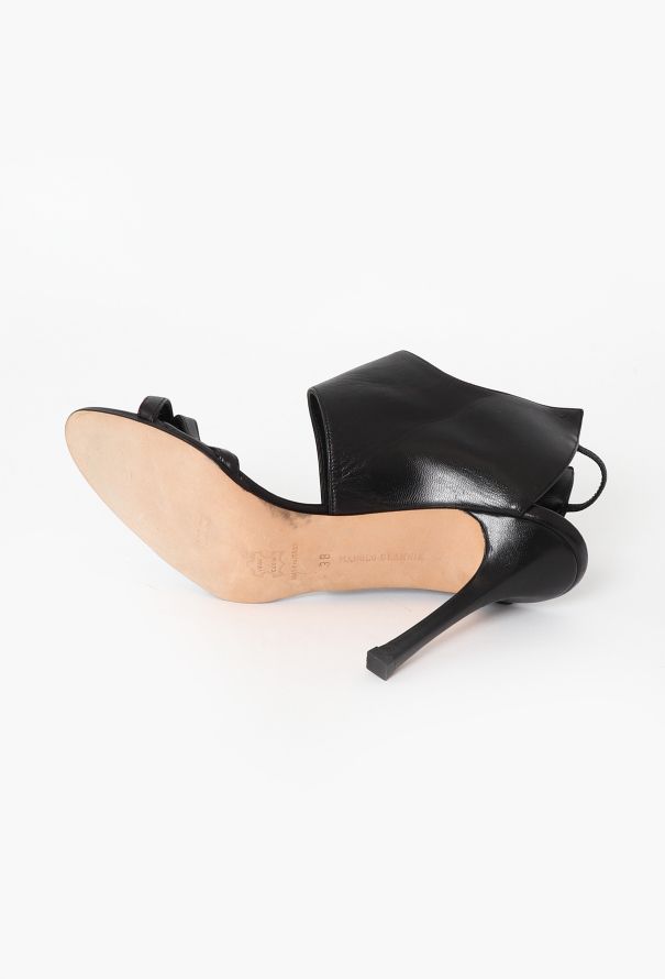 Manolo Blahnik 2010 Cut-Out Leather Heels - 5