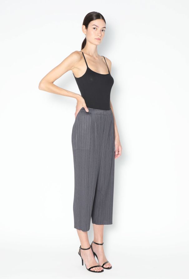 Issey Miyake Pleats Please Cropped Harem Pants - 4