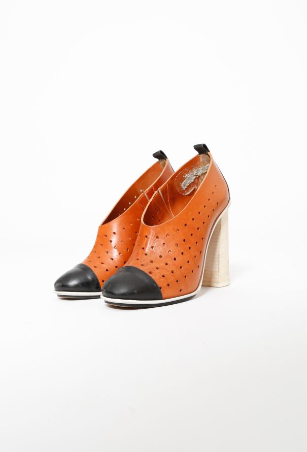 Céline Tricolor Perforated Pumps - 5