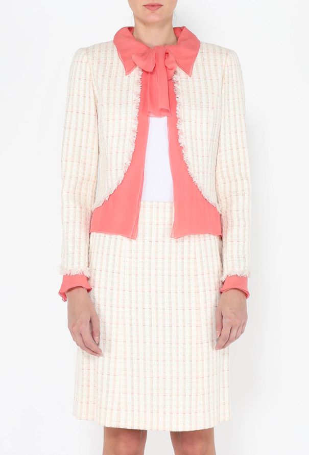 Chanel Tweed & Silk Lavallière Ensemble, Resort 2004 - 3