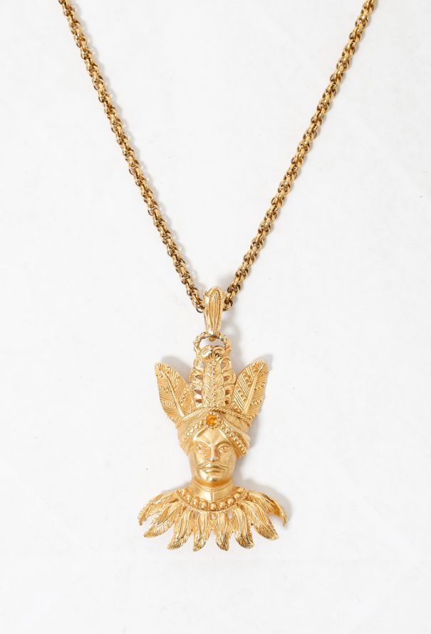 Royal Pendant - 1