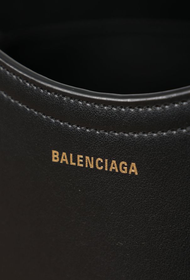 Balenciaga Wave Bucket Bag - 15