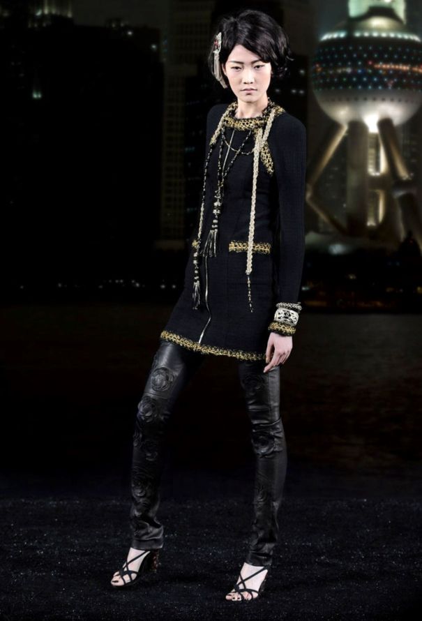 Chanel Pre-Fall 2010 Paris-Shanghaï Dress - 2