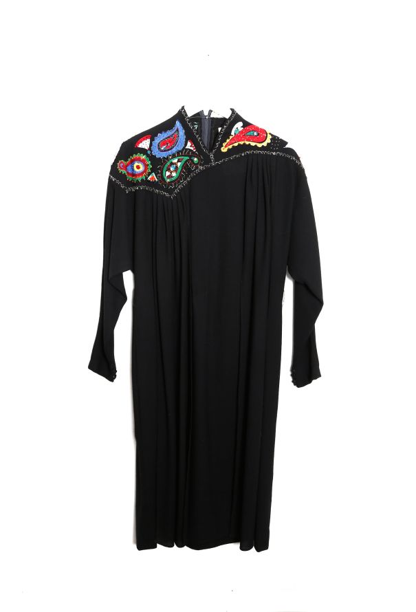 Exquisite Vintage Iconic Emmanuelle Khanh Paisley Embroidered Dress - 8