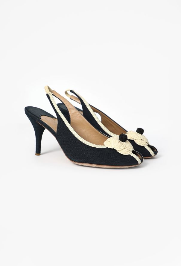 Chanel 2006 Bicolor Camélia Slingbacks - 3