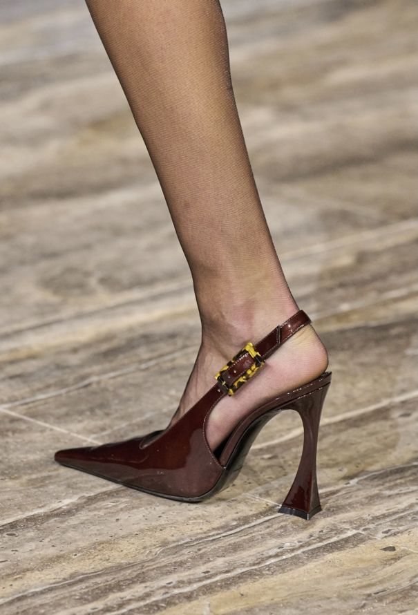Saint Laurent Marron Glacé Dune Pumps, S/S 2024 - 2