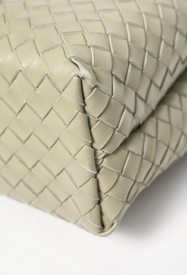Bottega Veneta 2023 Medium Andiamo Tote Bag - 8