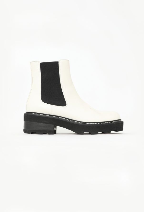 Gabriela Hearst F/W 2022 Jil Chelsea Boots - 1