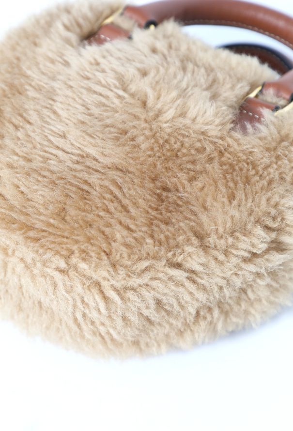 Céline 2022 Shearling Heart Mini Bag - 10