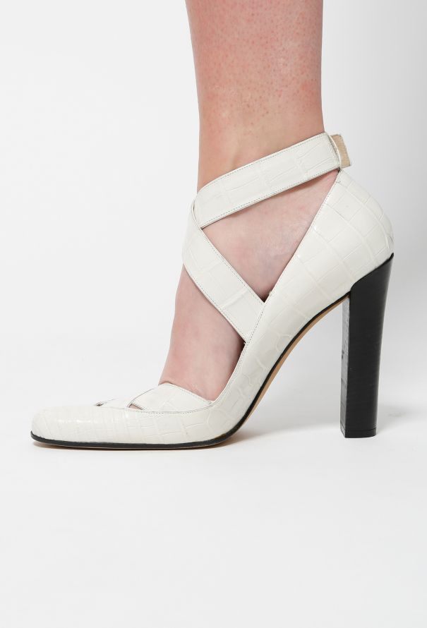 Gucci F/W 2001 Crocodile Heels - 9