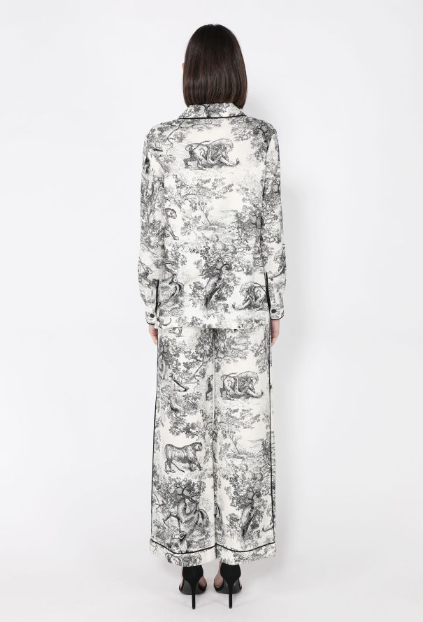 Dior Silk Toile de Jouy Pajama Set, Resort 2019 - 6