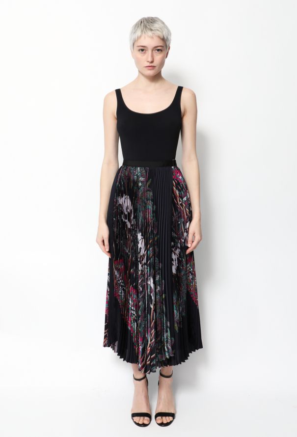 Sacai S/S 2020 x Sun Surf Pleated Skirt - 1