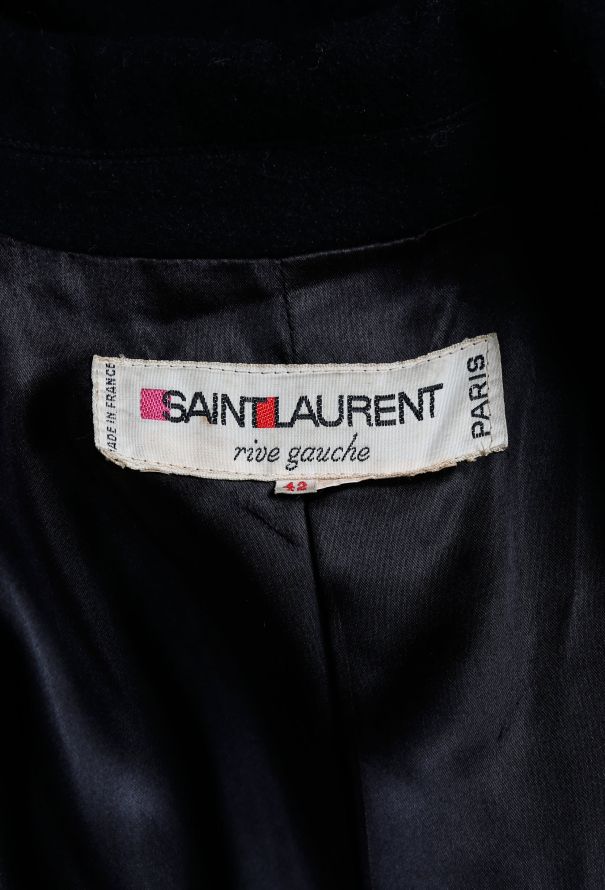 Saint Laurent Early '70s Belted Cape Coat - 6