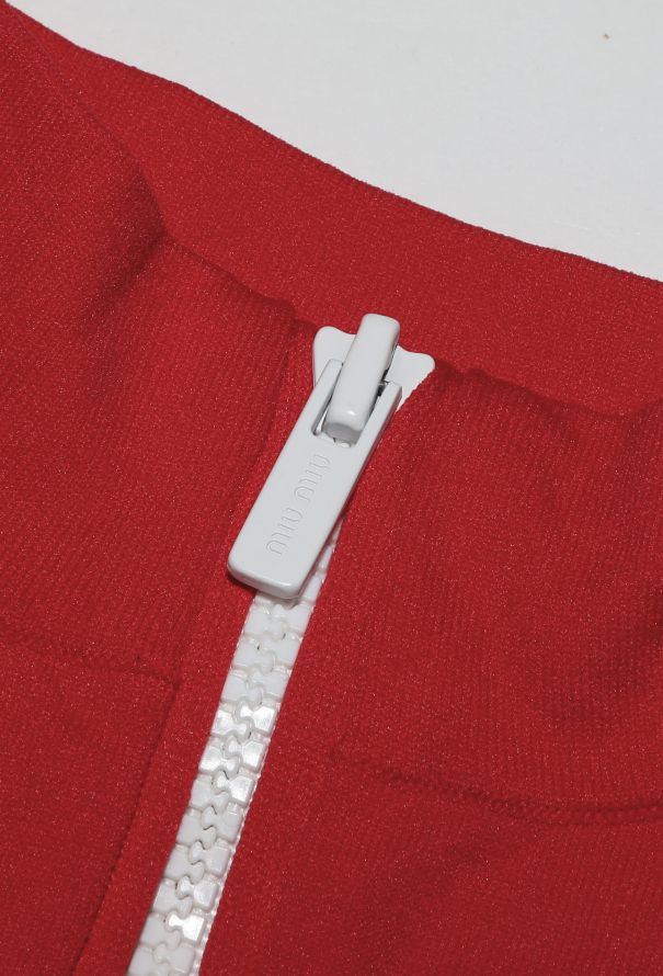 Miu Miu Red Technical Zip-Up Top – Spring/Summer 2025 Runway - 7