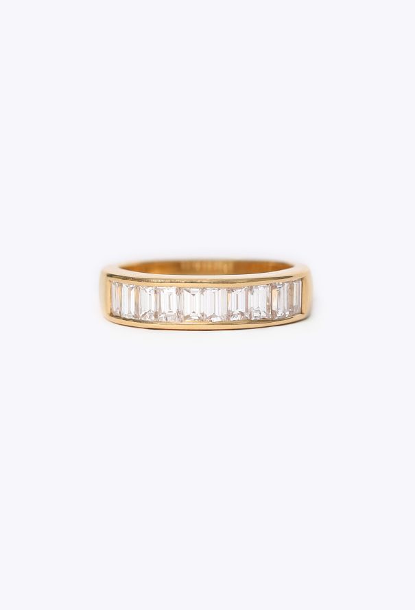 Vintage Fine Jewelry 18k Yellow Gold & Diamond Baguette Ring - 1
